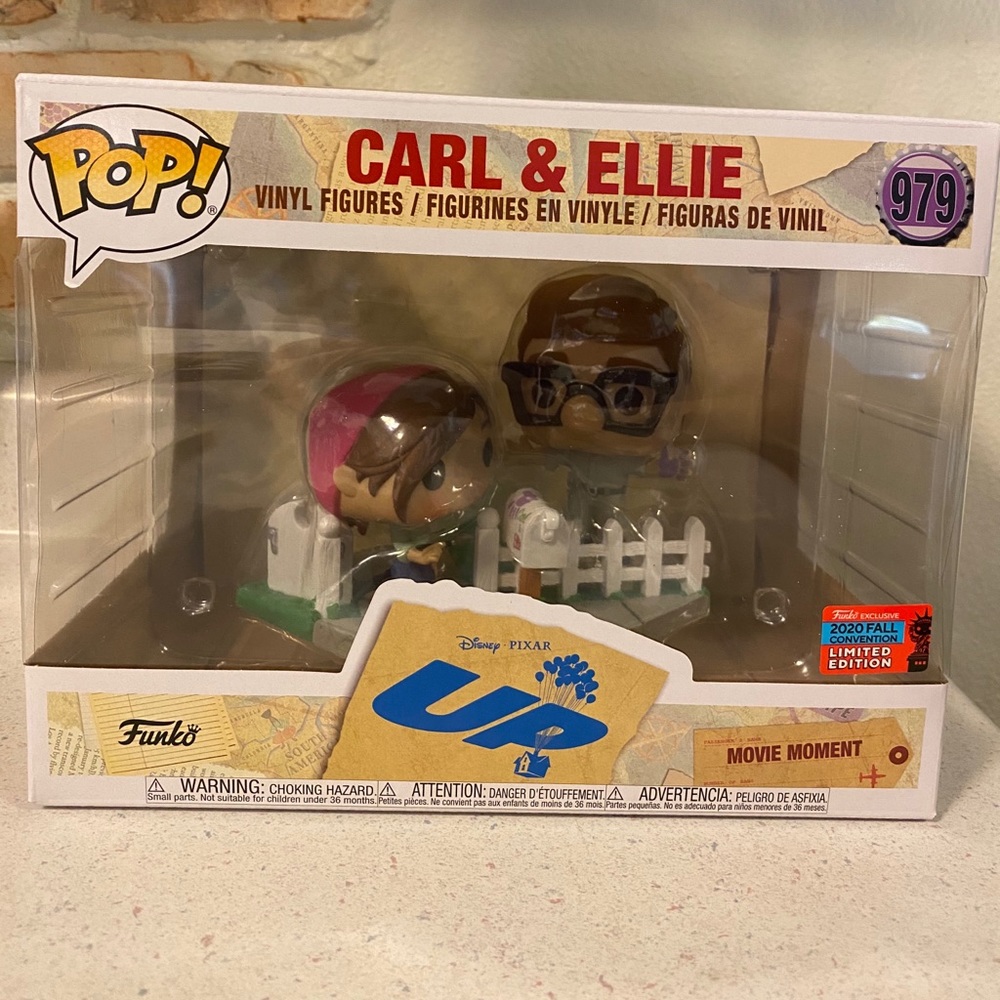 Carl & Ellie Disney Pixar UP 979 Pop Funko NEW!